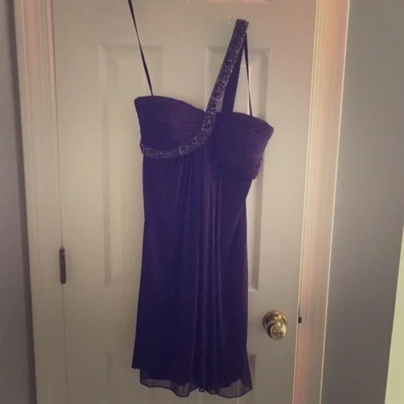 NWOT Caché purple cocktail dress shoulder strap. - Picture 1 of 4